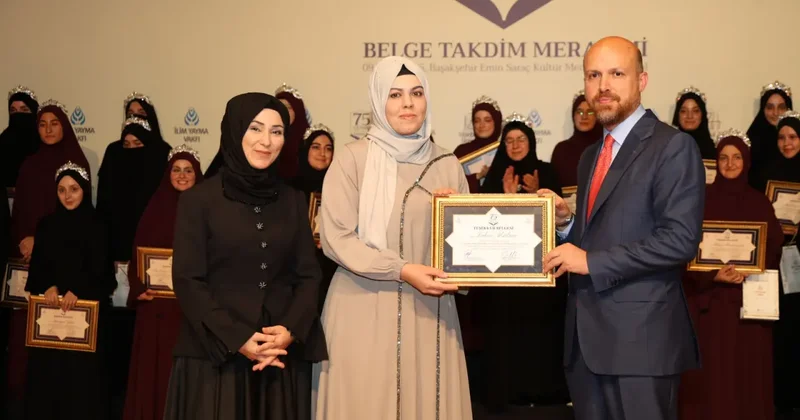 52 kız öğrenci, 75 günde hafız oldu!