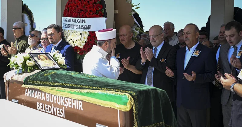 Duayen spiker Gülden Özel son yolculuğuna uğurlandı