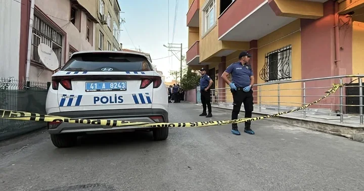 Kocaeli deki vahşet! Anne ile 5 yaşındaki kızı evlerinde ölü bulunmuştu... 16 yaşındaki şüpheli gözaltında