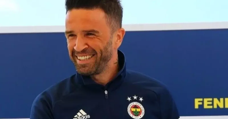 Gökhan Gönül Fenerbahçe ye geri döndü