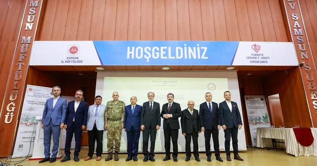 Samsun da Peygamberimiz ve Aile Ahlakı konulu konferans düzenlendi Samsun Haberleri
