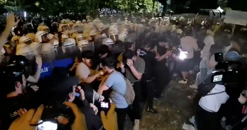 110 sanıklı Saraçhane davasında bir öğrencinin okulu önünde çekilen fotoğrafı kanıt olarak sunuldu: O tarihte gözaltındaydım