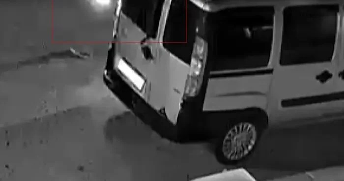 Otomobillerin lastiklerine zarar veren şahıs kameralara yakalandı