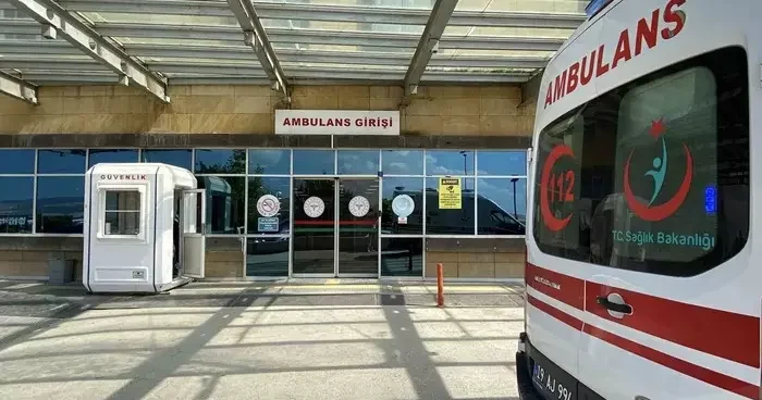 Çorum’da çocukların da olduğu iki grup arasında bıçaklı kavga: 1’i ağır 2 yaralı
