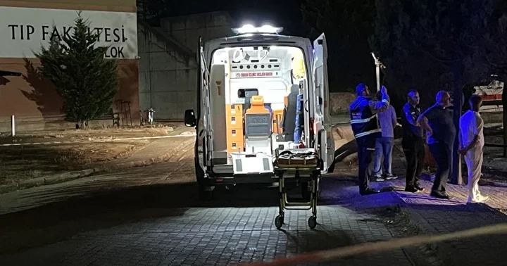 Kocaeli de hastanenin 5’inci katından atlayan hükümlü, yaşamını yitirdi