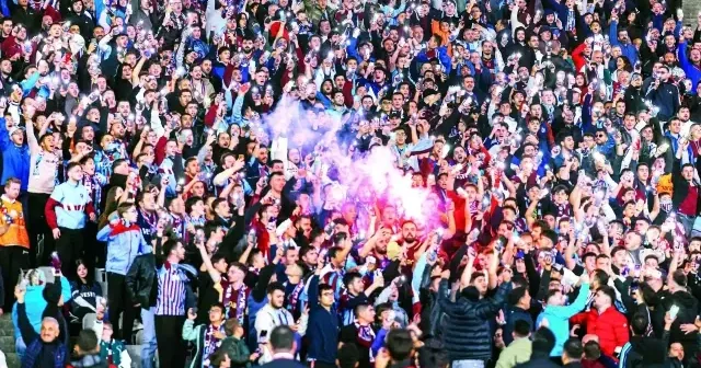 Trabzonspor taraftarı bekliyor Spor Haberleri