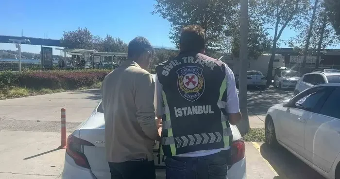 Arnavutköy’de trafiği tehlikeye düşüren magandaya 4 bin 153 lira ceza