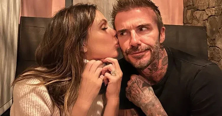 En sonunda yatak odası sırlarını da paylaştı: Kocam bir gözü açık uyumak zorunda!