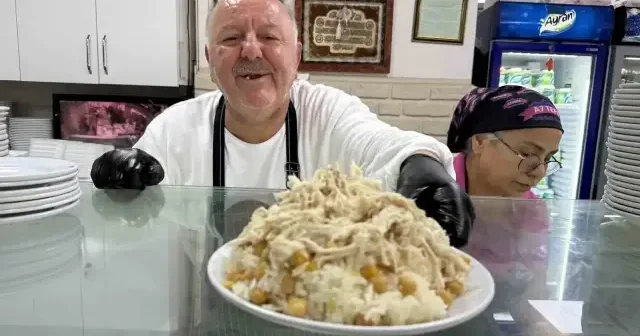 Gariban pilavcısı ‘Haluk Baba öğrencilerin ve dar gelirlilerin uğrak noktası VİDEO İZLE