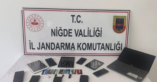 Niğde merkezli 5 ilde düzenlenen dolandırıcılık operasyonunda yakalanan 5 zanlı tutuklandı Niğde Haberleri