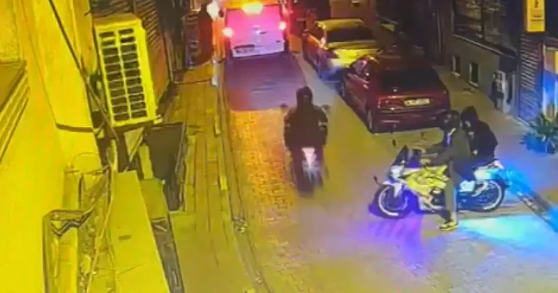 Fatih te motosikletli şüphelilerden iş yerine silahlı saldırı: 3 gözaltı