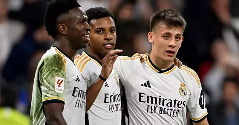 Real Madrid den son karar: Takımda kimse Vinicius Jr ın yakınından bile geçemeyecek Fanatik Gazetesi Futbol Haberleri Spor