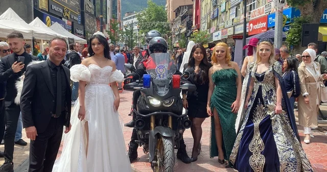 Berberler ve kuaförler festivalinde renkli görüntüler ortaya çıktı Karabük Haberleri