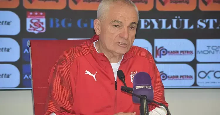 Rıza Çalımbay maç sonu itiraf etti: Manaj kötü günündeydi!