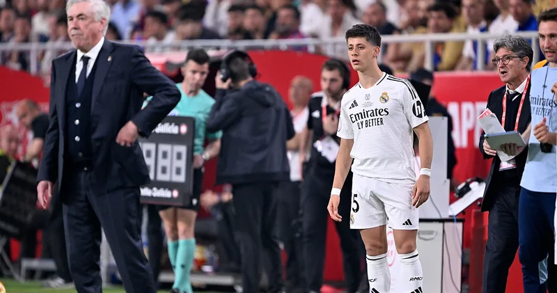 Carlo Ancelotti kafaları karıştırdı, Arda güler El Clasico da yedek mi