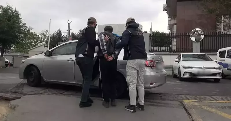 İsrail Konsolosluğu önünde tabanca ile havaya ateş açan şüpheli tutuklandı