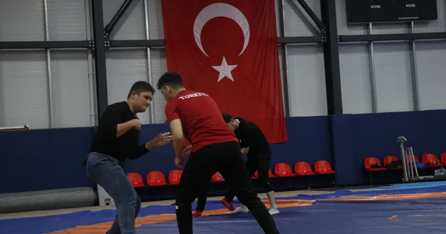 İşitme Engelliler Güreş Milli Takımı, Deaflympics e hazırlanıyor Yalova Haberleri
