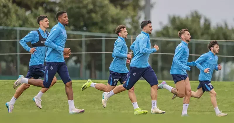Trabzonspor, kupa mesaisine ara vermeden başladı