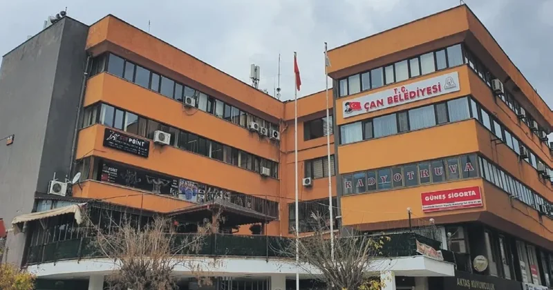 Rüşvet suçlamasıyla görevden alınmıştı! CHP li başkan yeğenini müdür yaptı