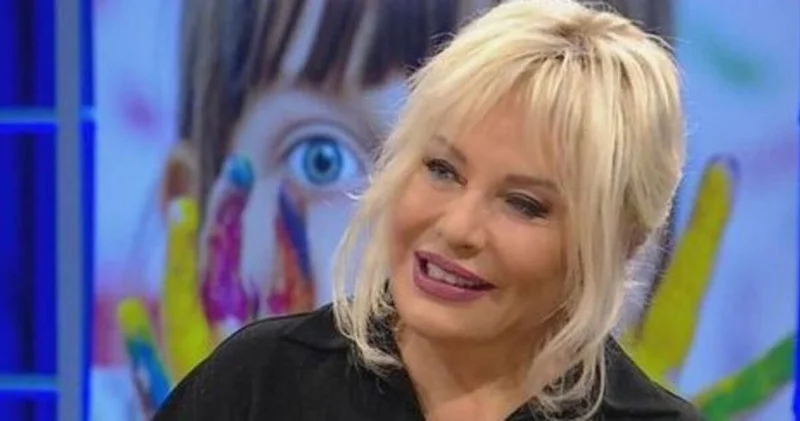 Emel Sayın ın kedisi Pati hayatını kaybetti: 10 yıl çocuğum gibiydin Magazin haberleri