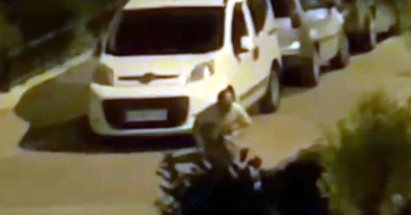 Sokakta yürürken 3 kişi birden saldırdı! Tekme ve yumruklar havada uçtu Sözcü Gazetesi