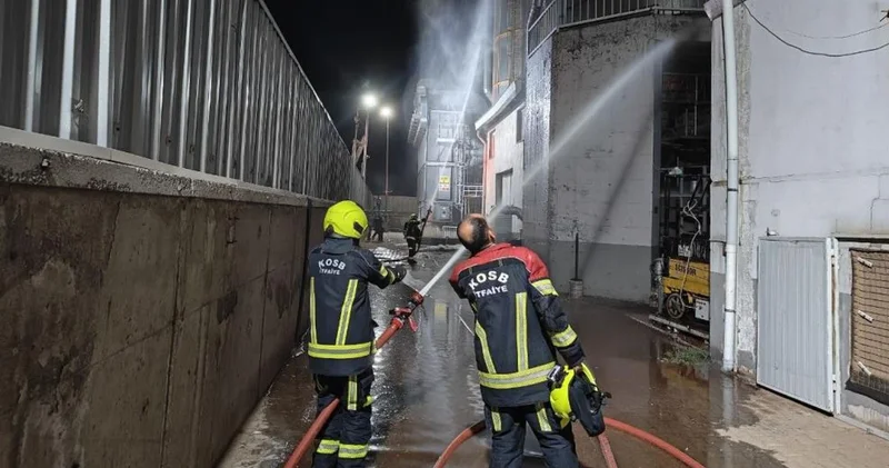 Kayseri’de ahşap fabrikasında çıkan yangın korkuttu