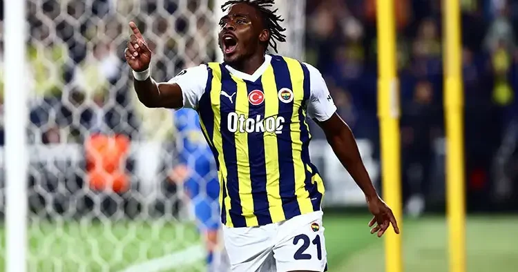 Fenerbahçe’den ayrılan Osayi Samuel Beşiktaş’a transfer oluyor!