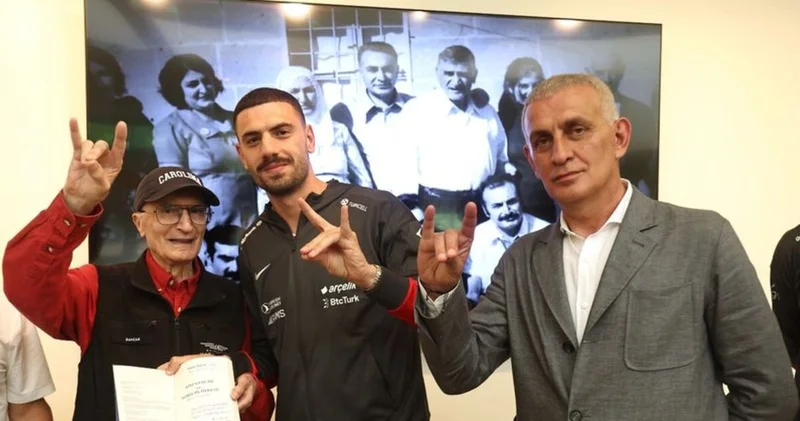 Merih Demiral: Bozkurt pozunu Aziz Sancar istedi Futbol Haberleri