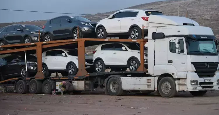 İkinci el, birinci umut! Savaşın izlerini silen araçla Suriye yolunda