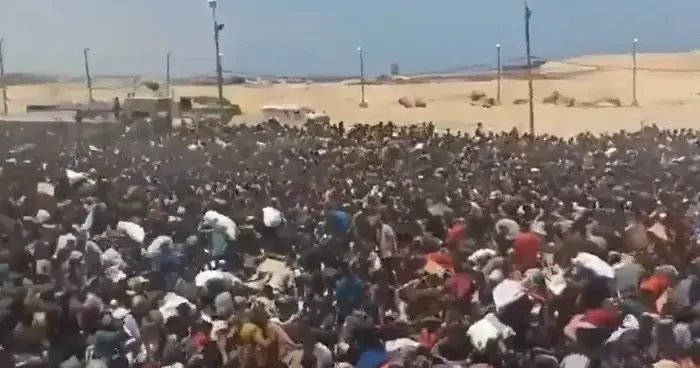 Gazze deki katliam saniye saniye kamerada! İsrail yardım bekleyenlere yaylım ateşi açtı: 25 ölü...