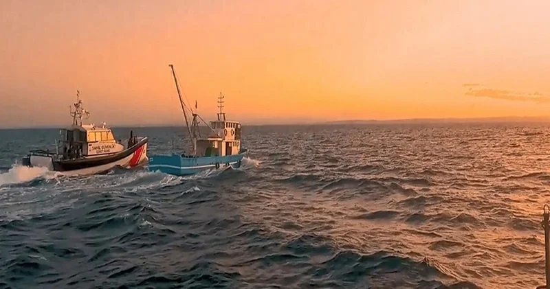 Çanakkale de göçmen kaçakçılığına darbe: 23 kişi tutuklandı