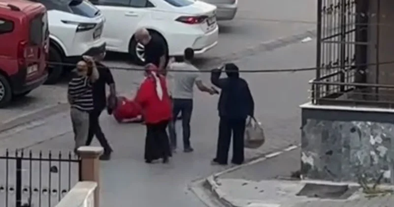 Mersin de bir erkek, boşanma aşamasında olduğu kadını sokak ortasında bıçakla rehin aldı