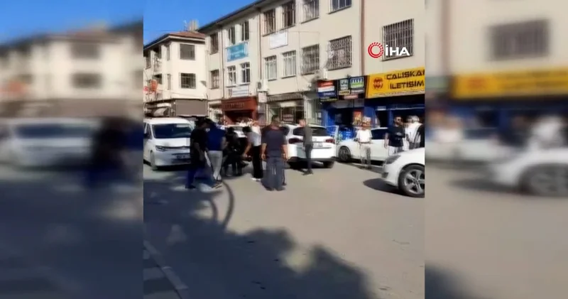 Gaziye çirkin saldırı: Trafikte darp ettiler