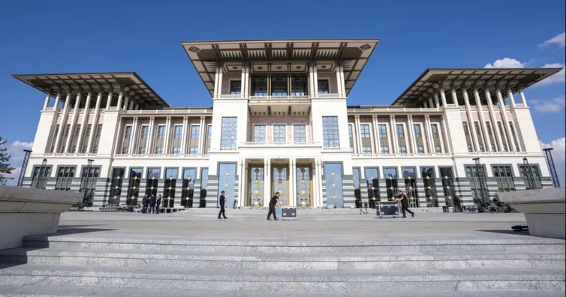 Şatafattan merkez de rahatsız Sözcü Gazetesi
