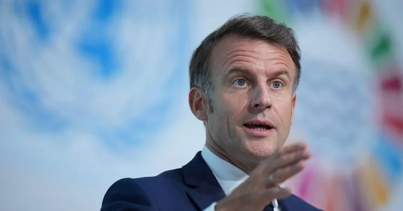 Macron dan sosyal medya kararı!