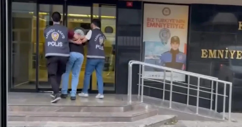 Kadıköy de kaza sonrası tartıştığı sürücüyü darbeden şüpheli yakalandı