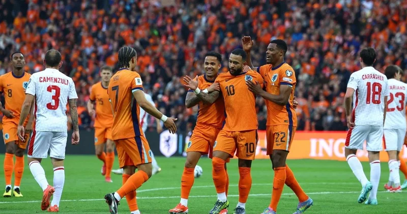 Hollanda 8 0 kazandı