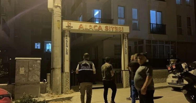 Burdur da boğazından ve karnından bıçaklanan kadın hayatını kaybetti