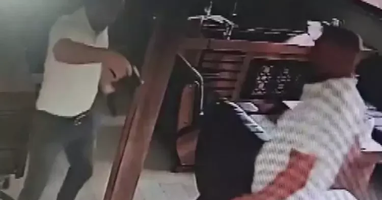 İstanbul da iş insanı silahla vurularak öldürüldü