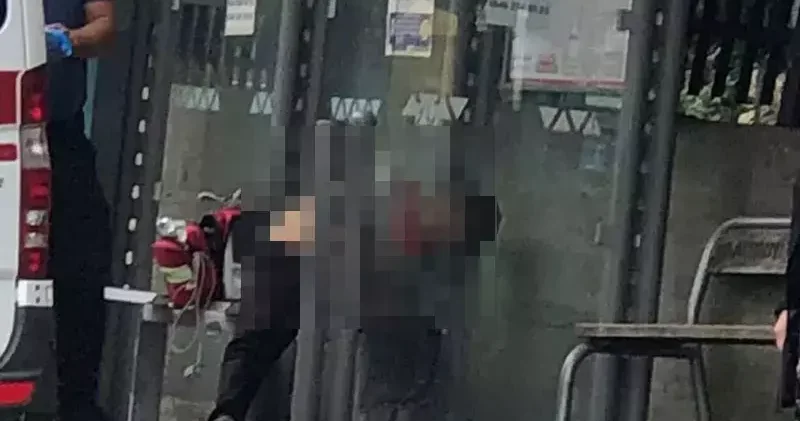 Hastaneden çıktıktan sonra otobüs durağında yığılıp hayatını kaybetti