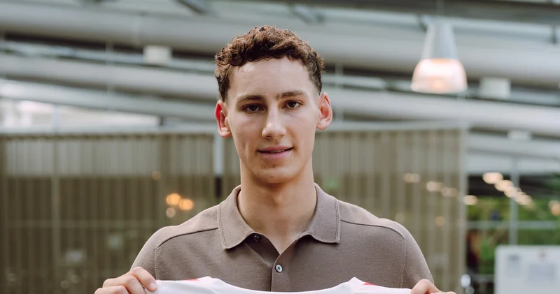 Mark van Bommel in oğlu PSV de! Futbol Haberleri