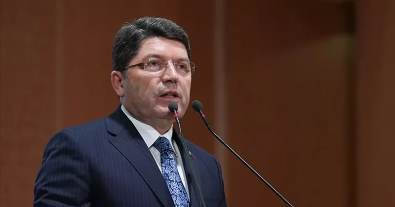 Bakan Tunç: Bin yıllık kardeşliğimize vurulan hançer çıkarılıyor!
