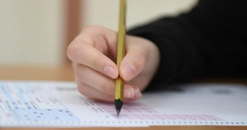 LGS SONUÇLARI BUGÜN AÇIKLANIYOR! MEB 2025 LGS sonuçları saat kaçta açıklanacak? Lise sınavı sonuçları sorgulama ekranı