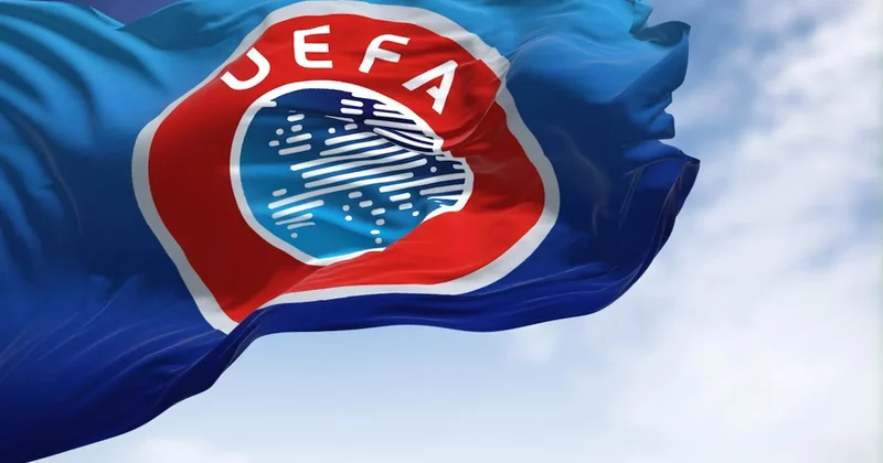 UEFA dan Olimpik Lyon ve Crystal Palace kararı Sözcü Gazetesi