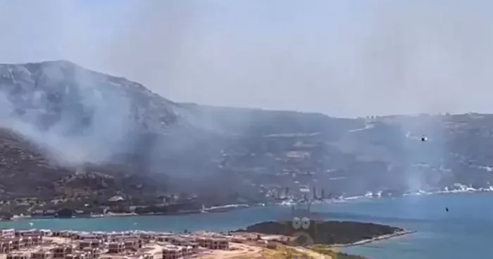İzmir Mordoğan da yangın çıktı! Ekipler müdahale ediyor