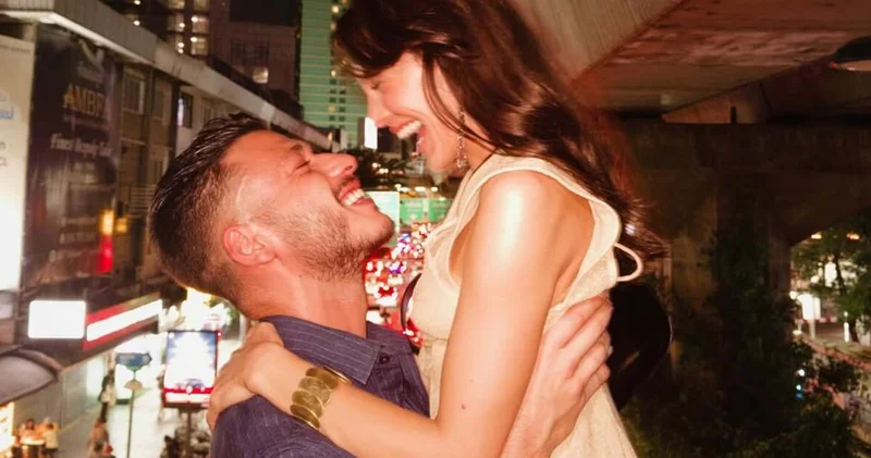 Hafsanur Sancaktutan ve Kubilay Aka Bangkok ta aşka geldi Magazin haberleri