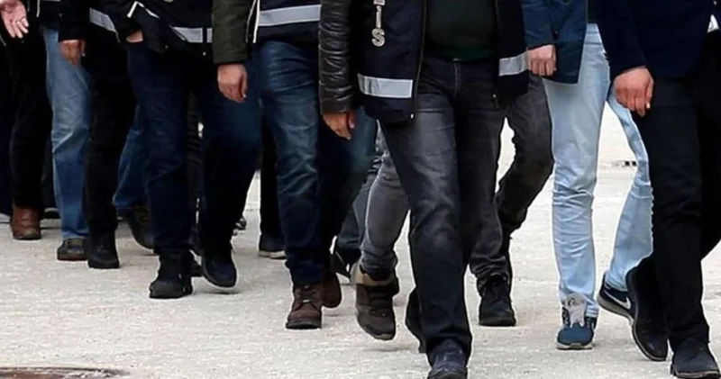 Şoförler de var! İBB soruşturmasında gözaltına alınanlar adliyeye sevk edildi