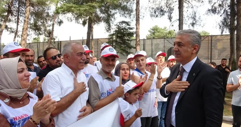 Belediyeden işçilere 8 bin lira zam