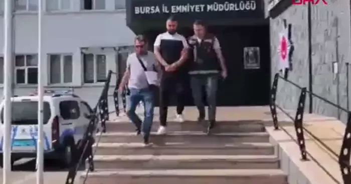 5 kişiyi sahte dekontla cep telefonlarını satın alıp 62 bin TL dolandırdı