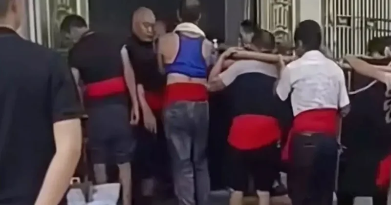 Sağlıklı annesini tabuta koyup 16 kişiye taşıttı Sözcü Gazetesi